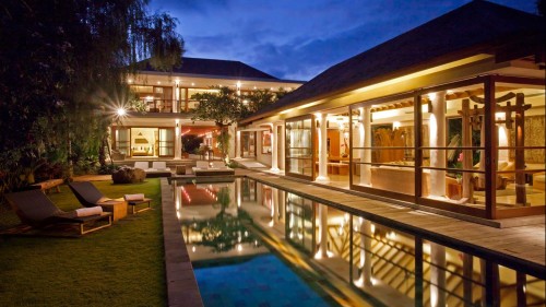 Emiten Properti HOTL Terancam Delisting dari Bursa