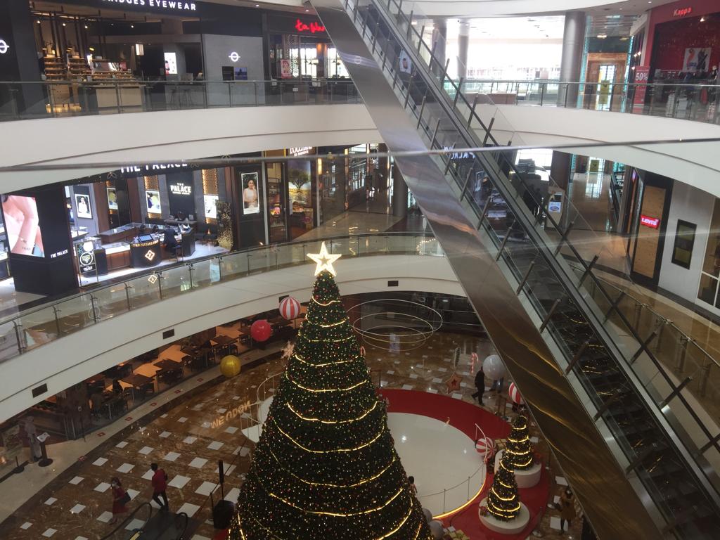 Jakarta Kembali PPKM Level 2 Hingga 24 Januari 2022, Pusat Perbelanjaan Dibatasi 50%