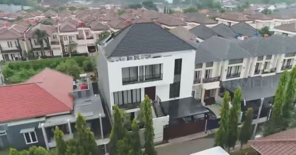 Rumah Nikita Mirzani akan Dijual Rp15 Miliar, Ada yang Minat Beli?