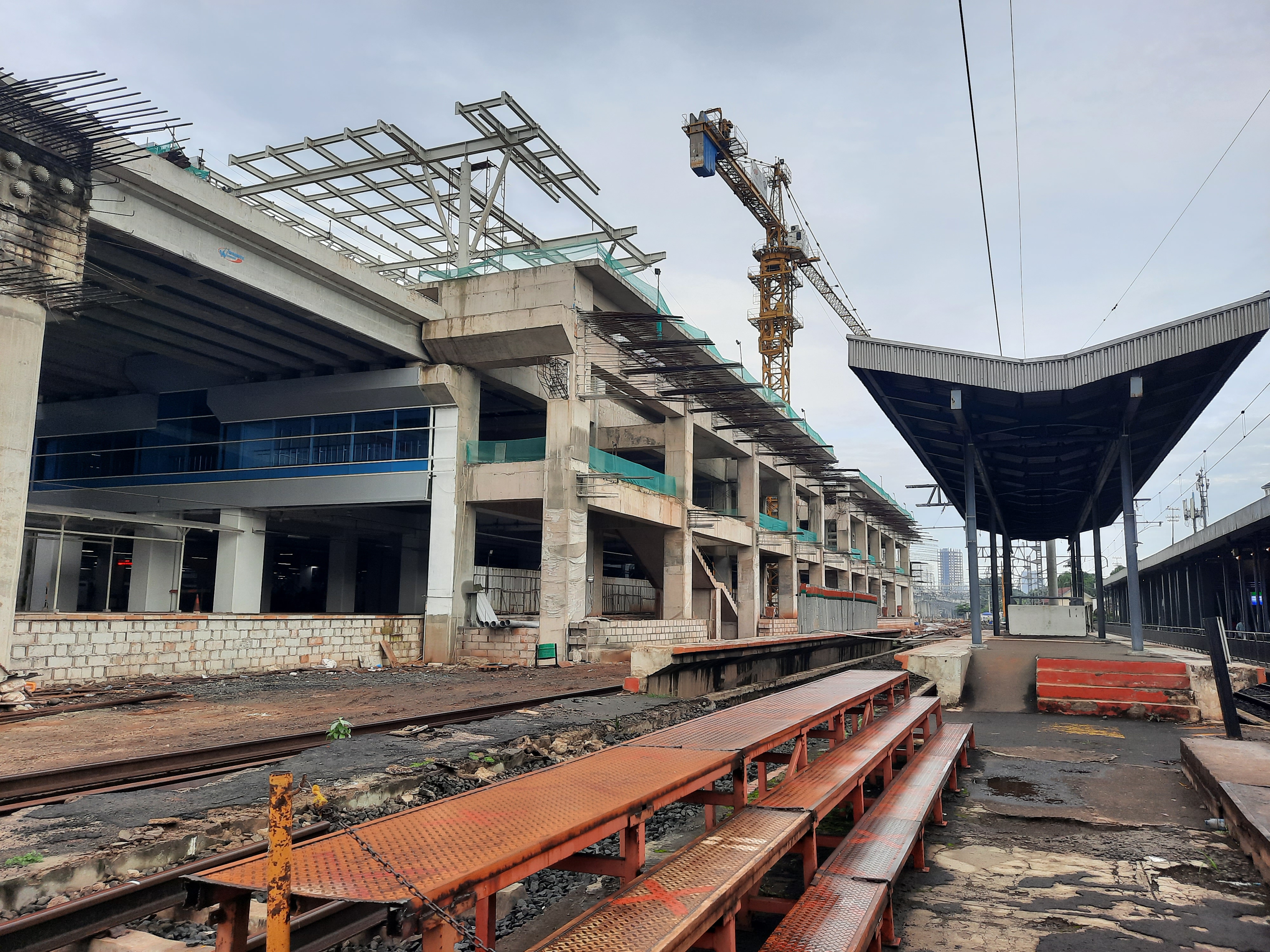 Harap Bersabar! Pembangunan Stasiun Manggarai Baru Rampung 2025 Mendatang