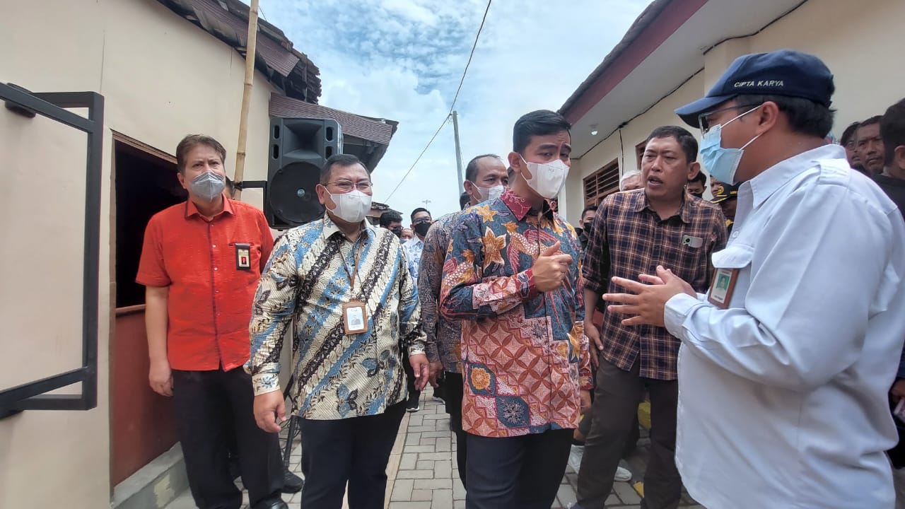 SMF Bangun Rumah Baru untuk MBR di Kawasan Kumuh Surakarta